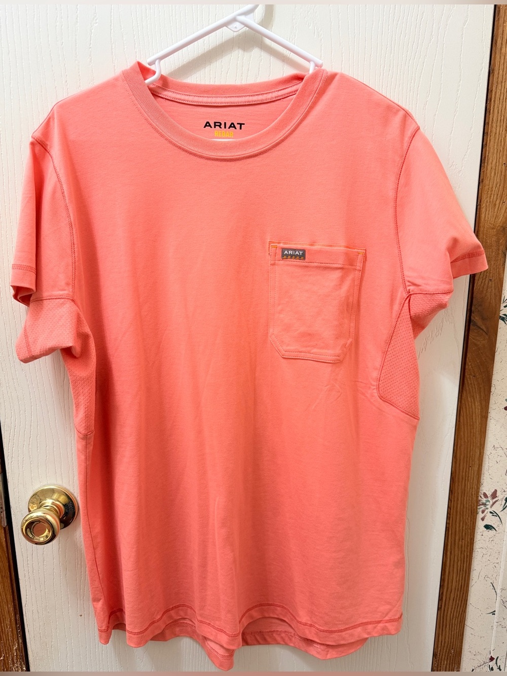 Rebar Ariat Women’s Coral Pocket T‑Shirt